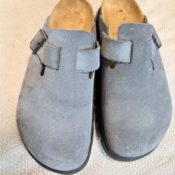 SOLD - Picture 4 of 7